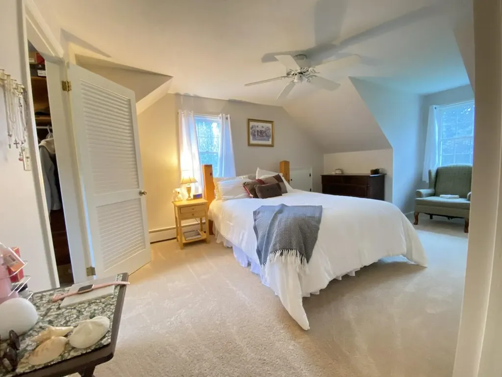 22 Old County Road Damariscotta ME 04543
