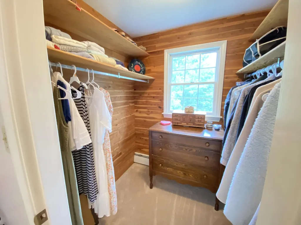 22 Old County Road Damariscotta ME 04543