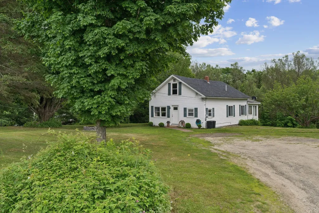 92 Norway Center Road Norway ME 04268