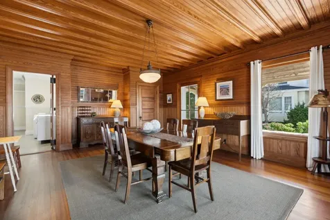 93 Beach Avenue Kennebunk ME 04043