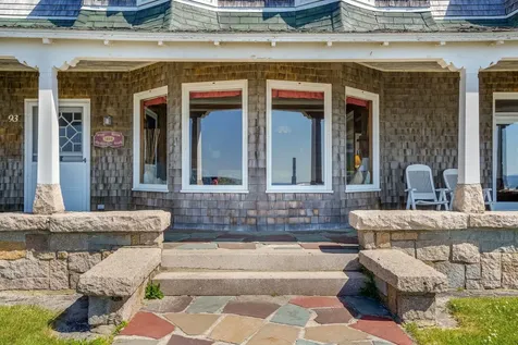 93 Beach Avenue Kennebunk ME 04043