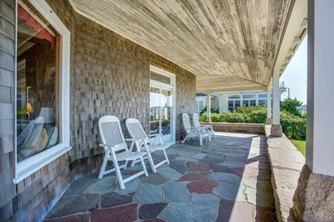 93 Beach Avenue Kennebunk ME 04043