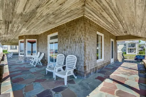 93 Beach Avenue Kennebunk ME 04043