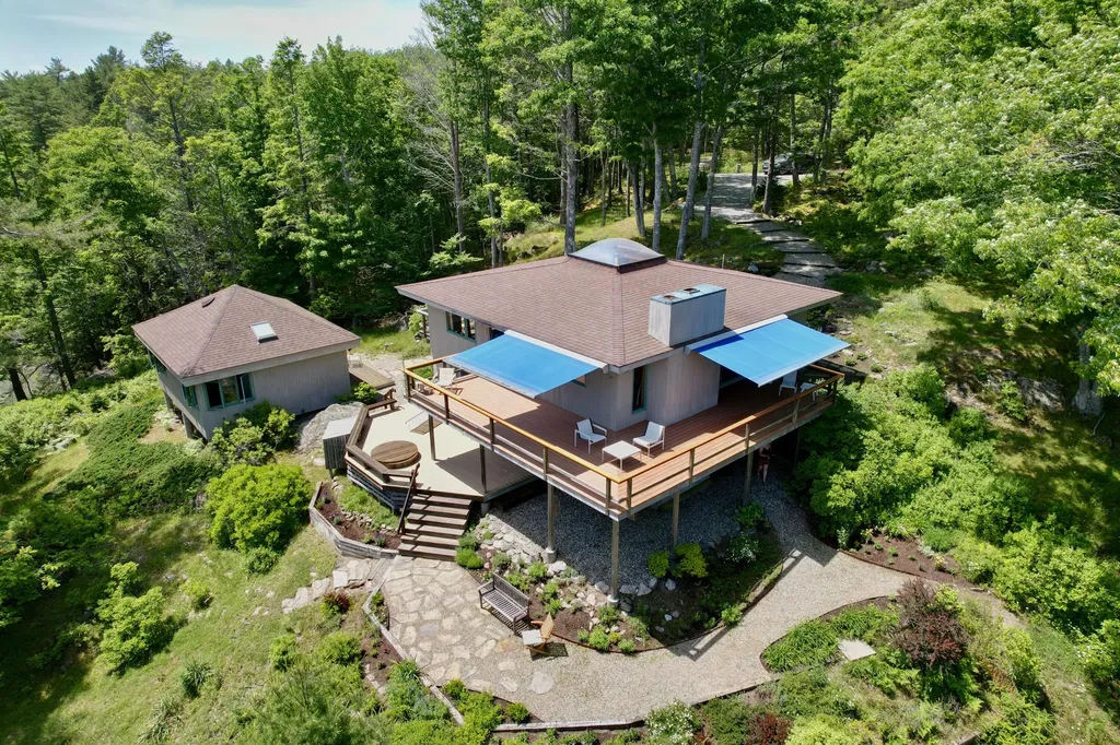 260 Mountain Road West Bath ME 04530