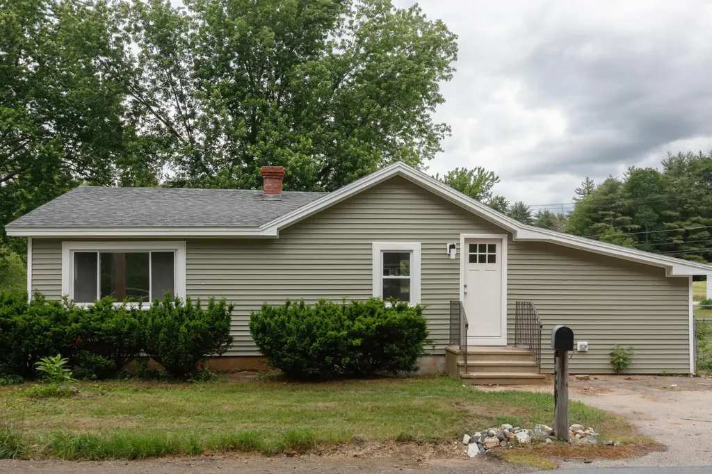 192 Rochester Street Berwick ME 03901