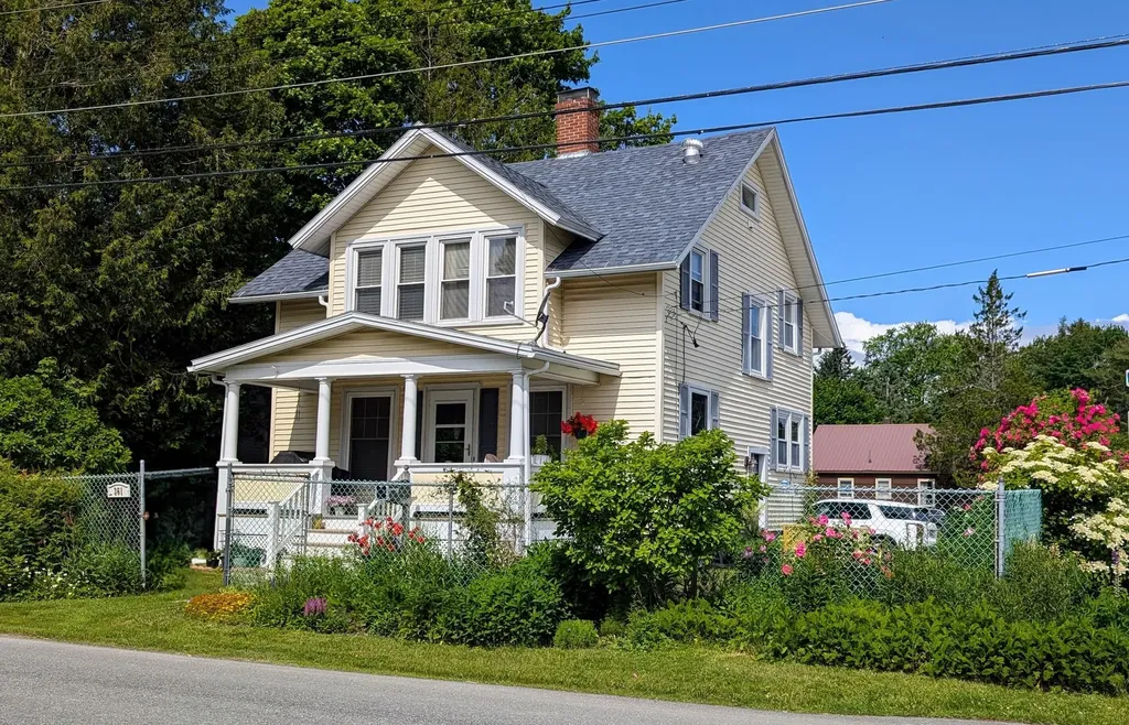 361 14th Street Bangor ME 04401