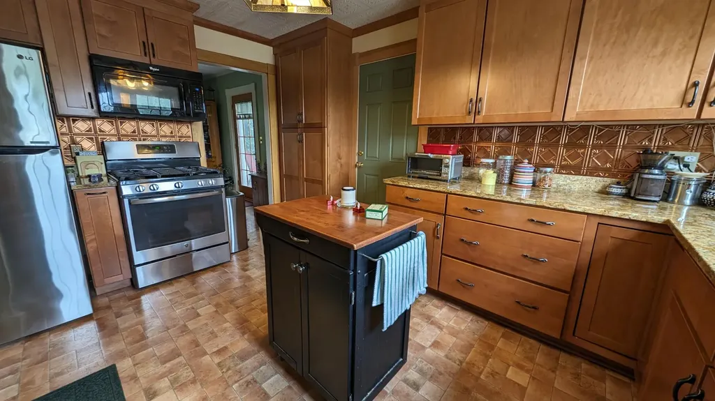 361 14th Street Bangor ME 04401