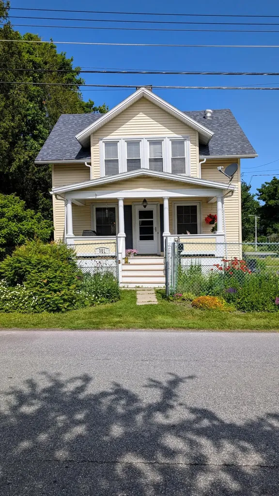 361 14th Street Bangor ME 04401