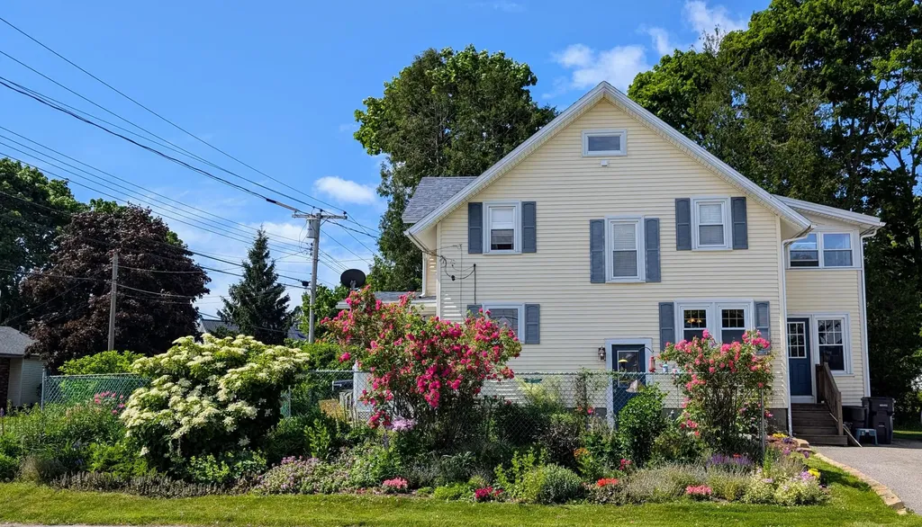 361 14th Street Bangor ME 04401