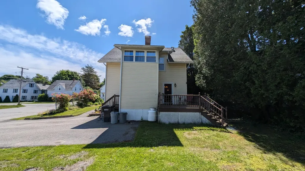 361 14th Street Bangor ME 04401