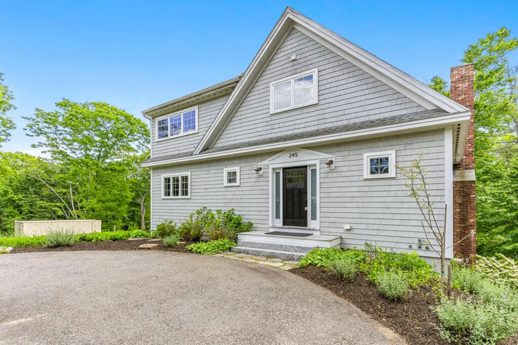 245 Littlejohn Road Yarmouth ME 04096