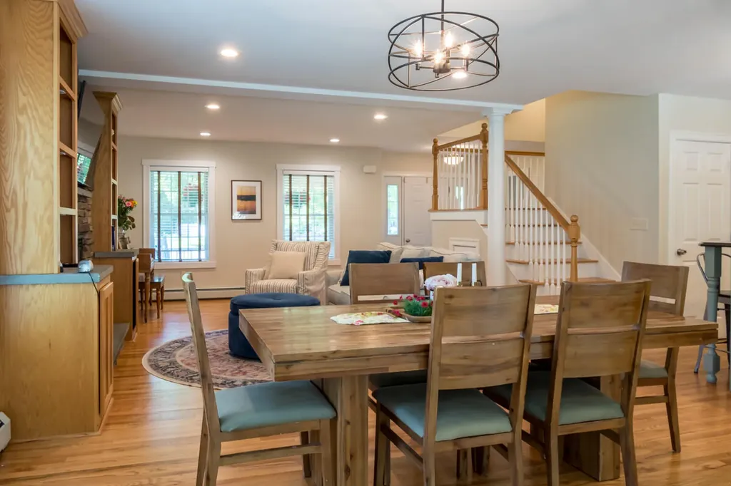 27 Ericas Way Kennebunk ME 04043