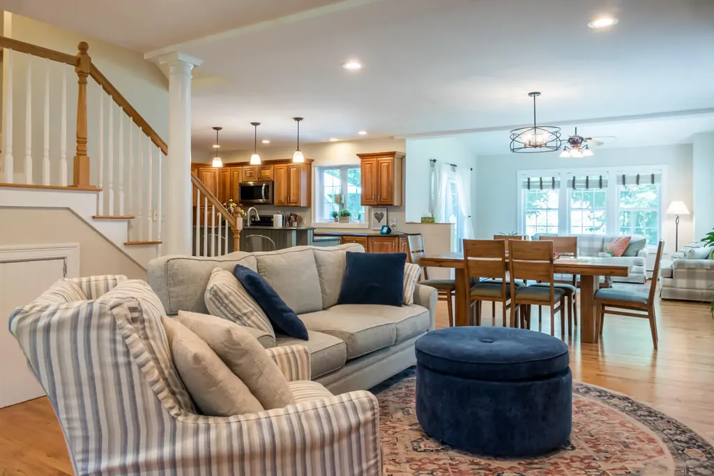 27 Ericas Way Kennebunk ME 04043