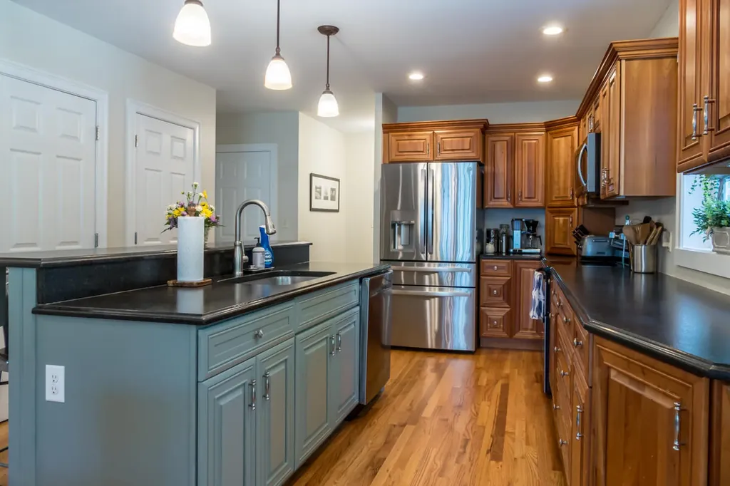 27 Ericas Way Kennebunk ME 04043