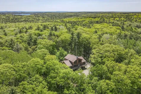 137 Rock School House Road Bristol ME 04539