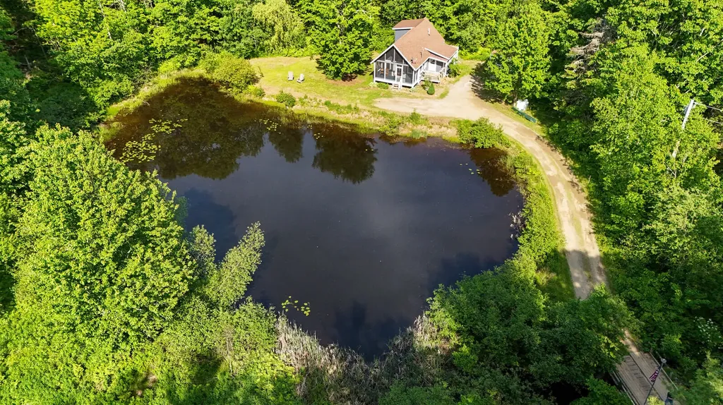248 Bog Road Vassalboro ME 04989