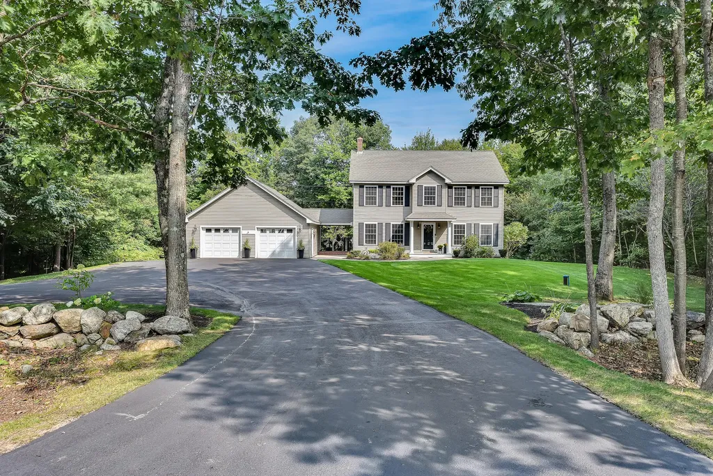 418 Danville Corner Road Auburn ME 04210
