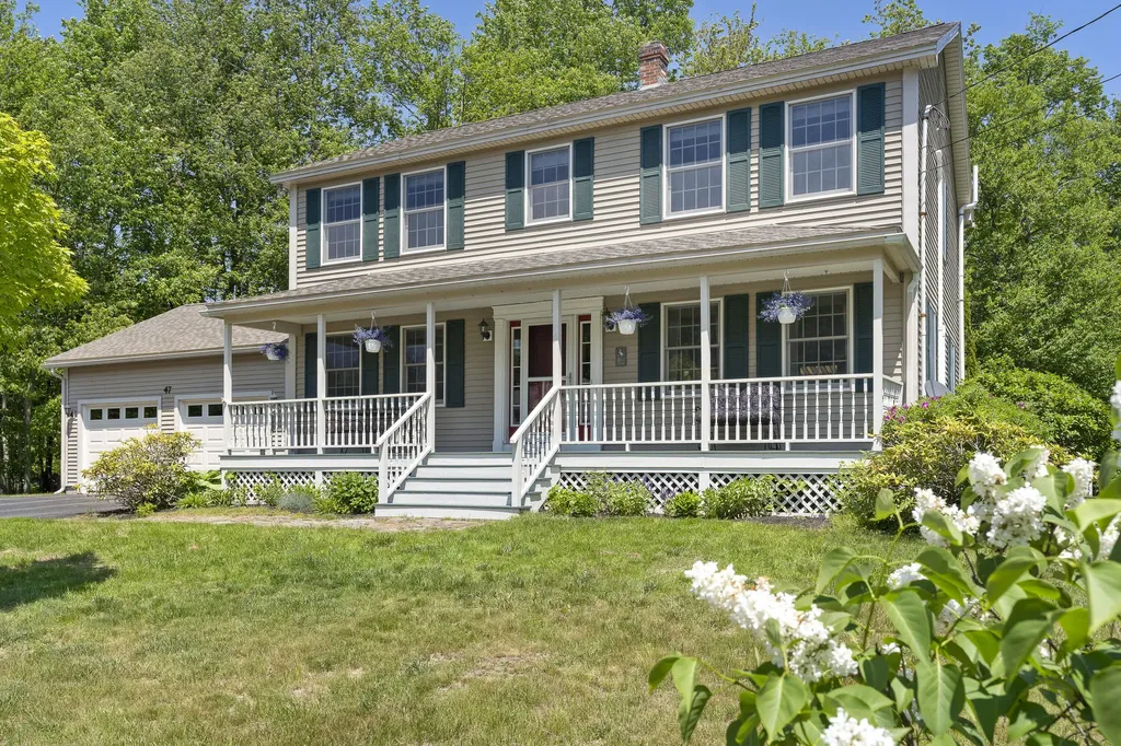 47 Arrowhead Drive Brunswick ME 04011