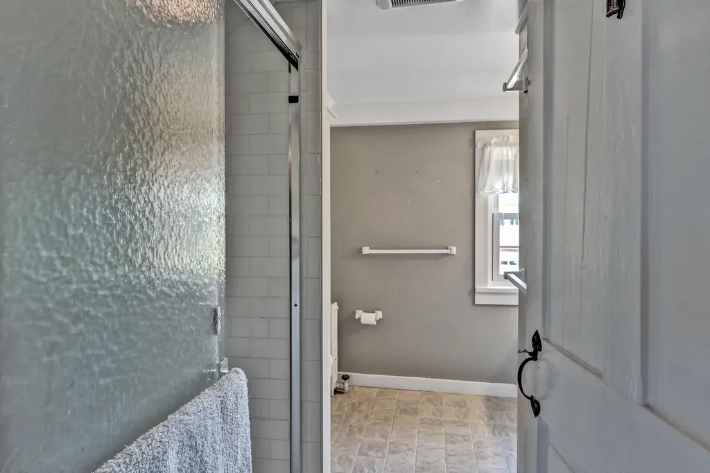 1302 High Street Bath ME 04530