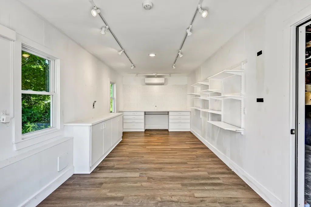 1302 High Street Bath ME 04530