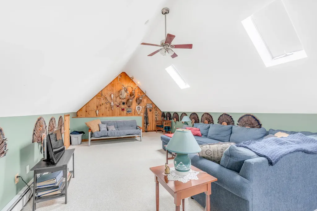 33 Mckinnon Road Bucksport ME 04416