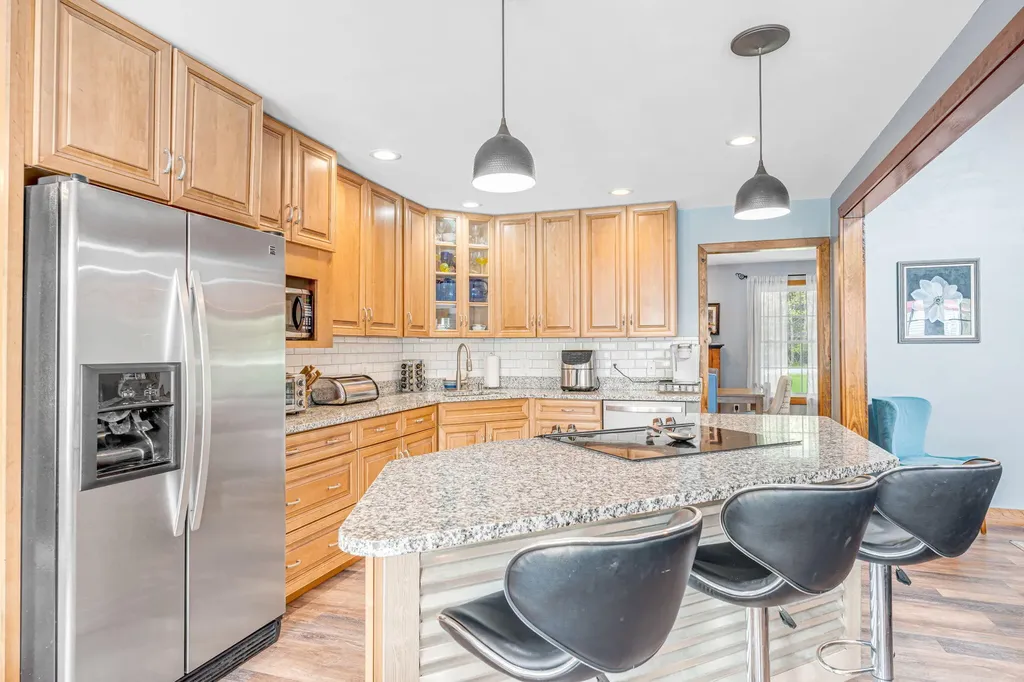 33 Mckinnon Road Bucksport ME 04416