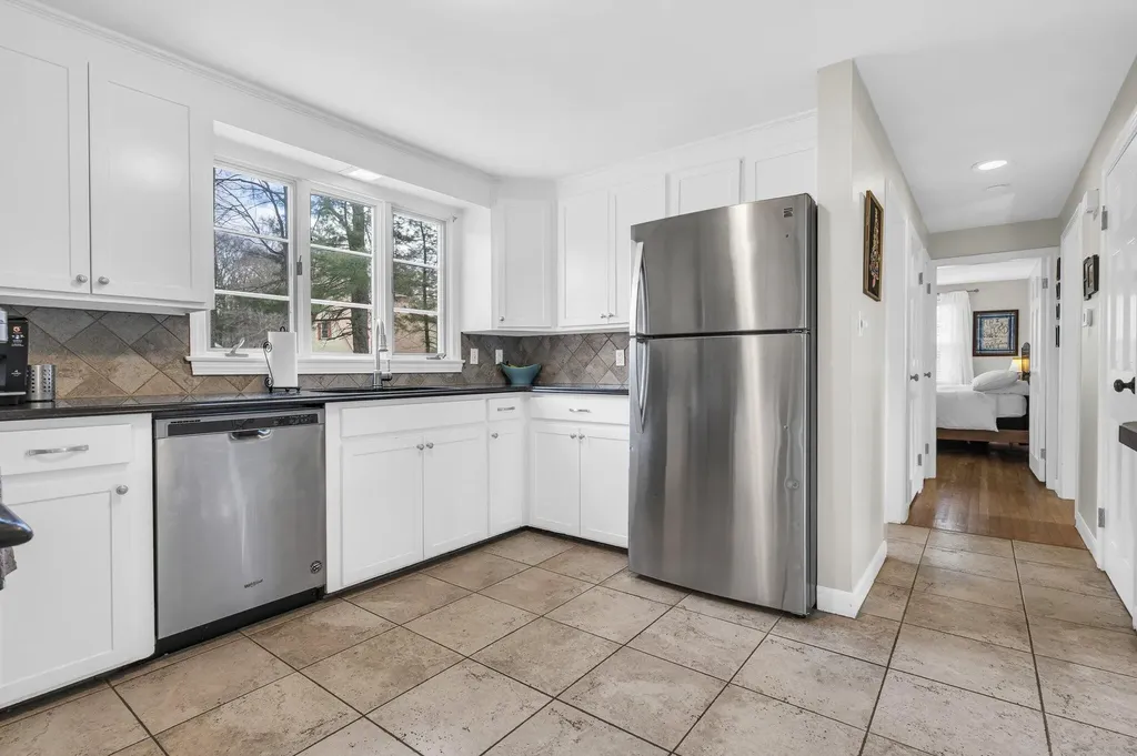 40 Pineloch Drive Portland ME 04103