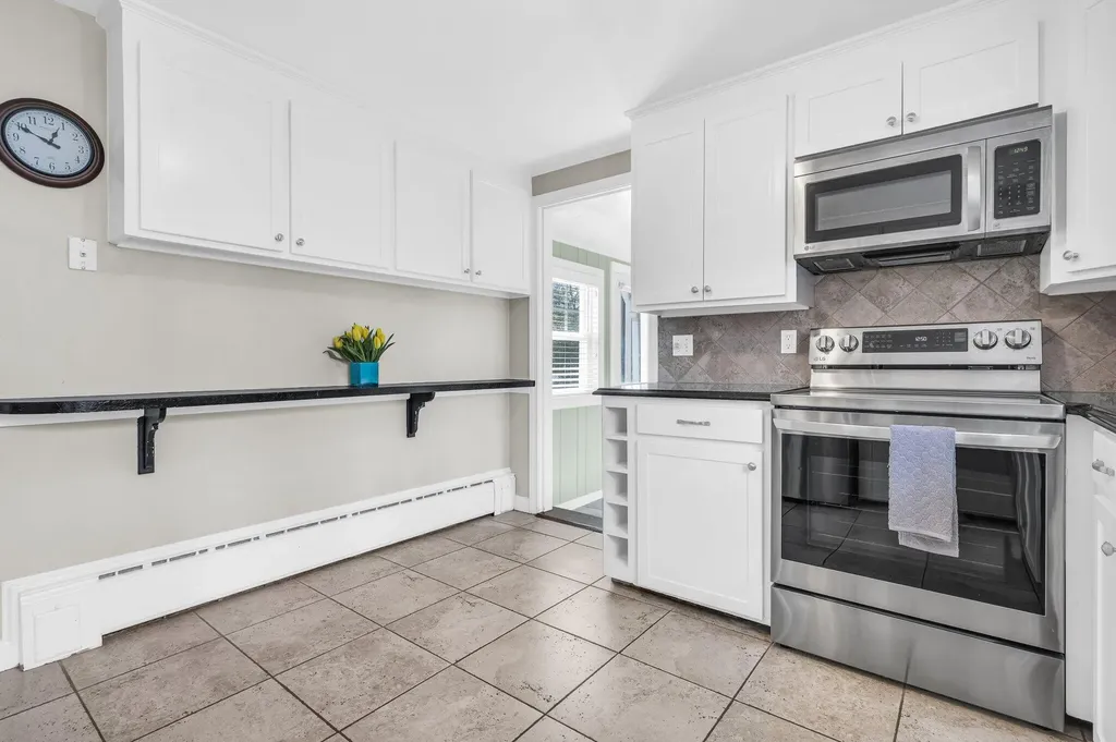 40 Pineloch Drive Portland ME 04103