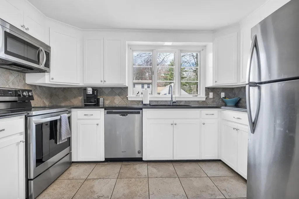 40 Pineloch Drive Portland ME 04103