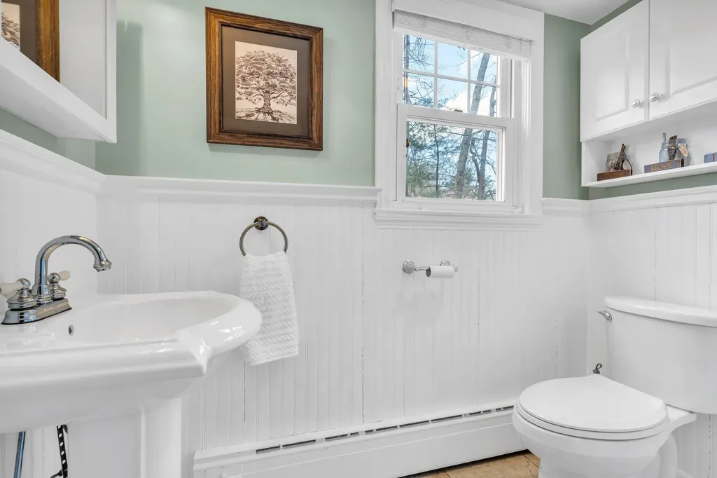 40 Pineloch Drive Portland ME 04103