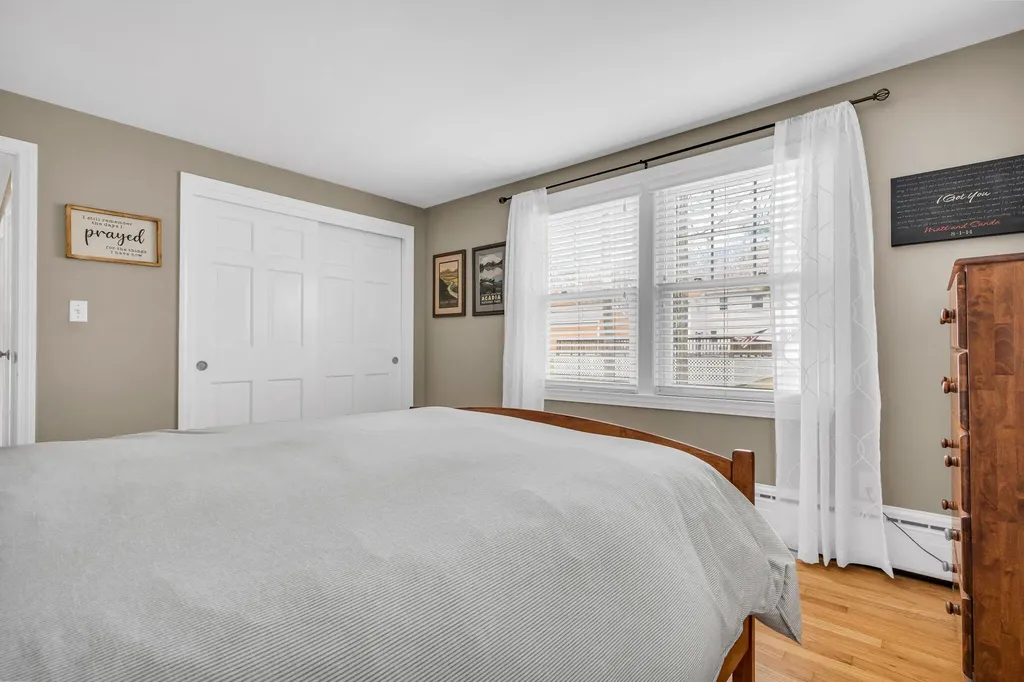 40 Pineloch Drive Portland ME 04103