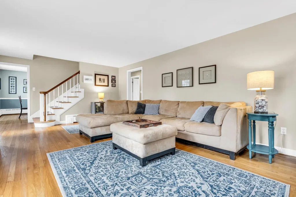 40 Pineloch Drive Portland ME 04103