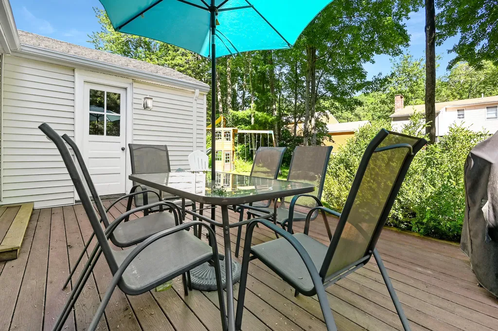 40 Pineloch Drive Portland ME 04103