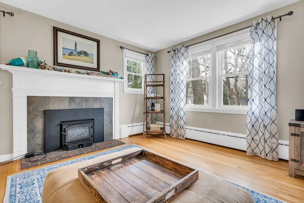 40 Pineloch Drive Portland ME 04103