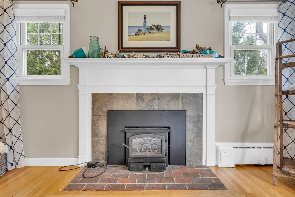 40 Pineloch Drive Portland ME 04103