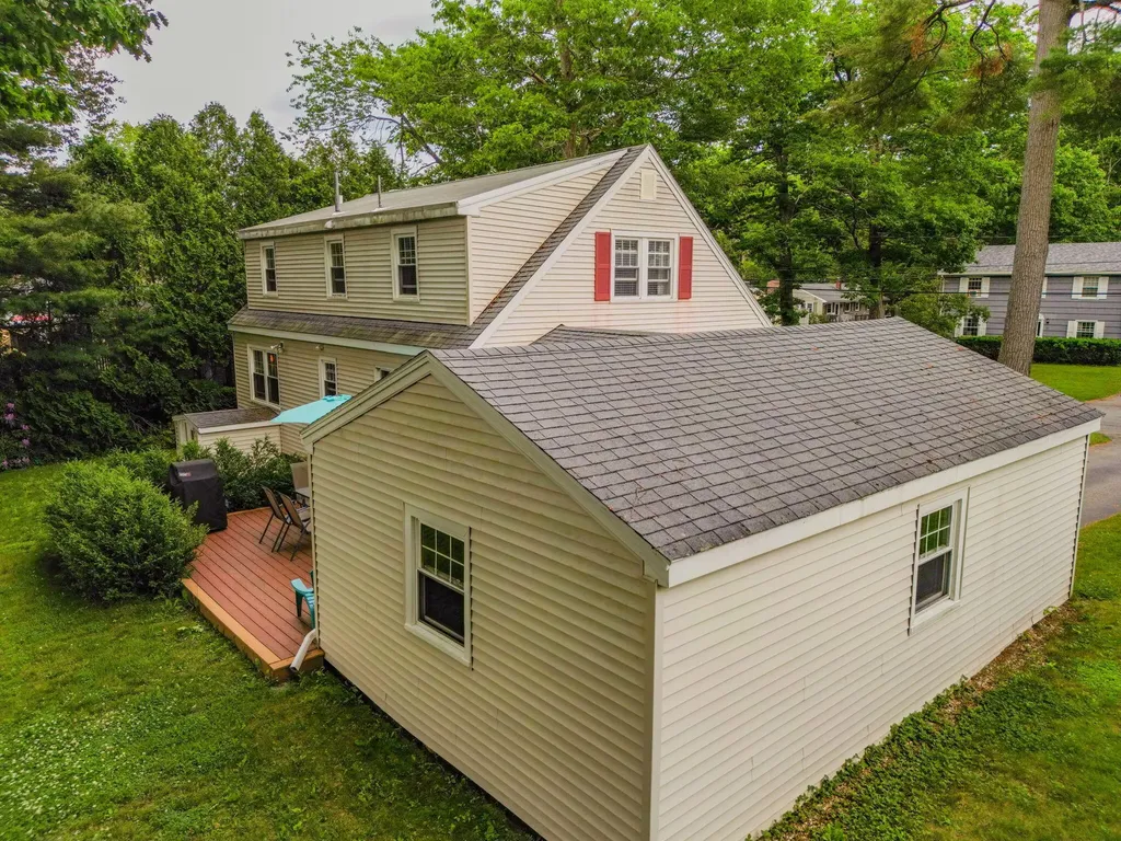 40 Pineloch Drive Portland ME 04103