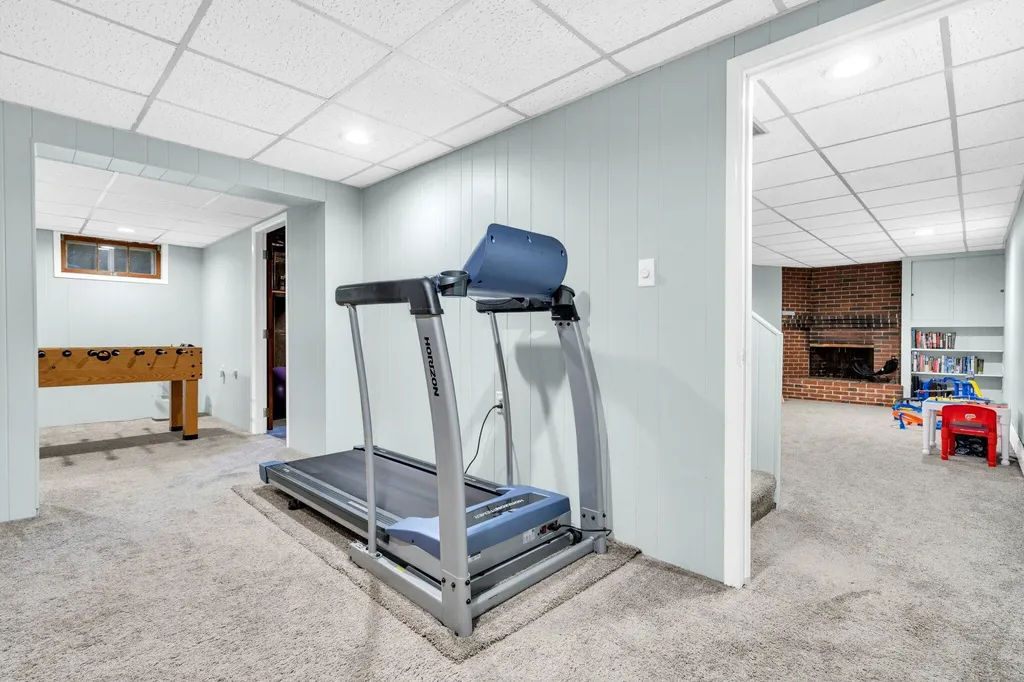 40 Pineloch Drive Portland ME 04103