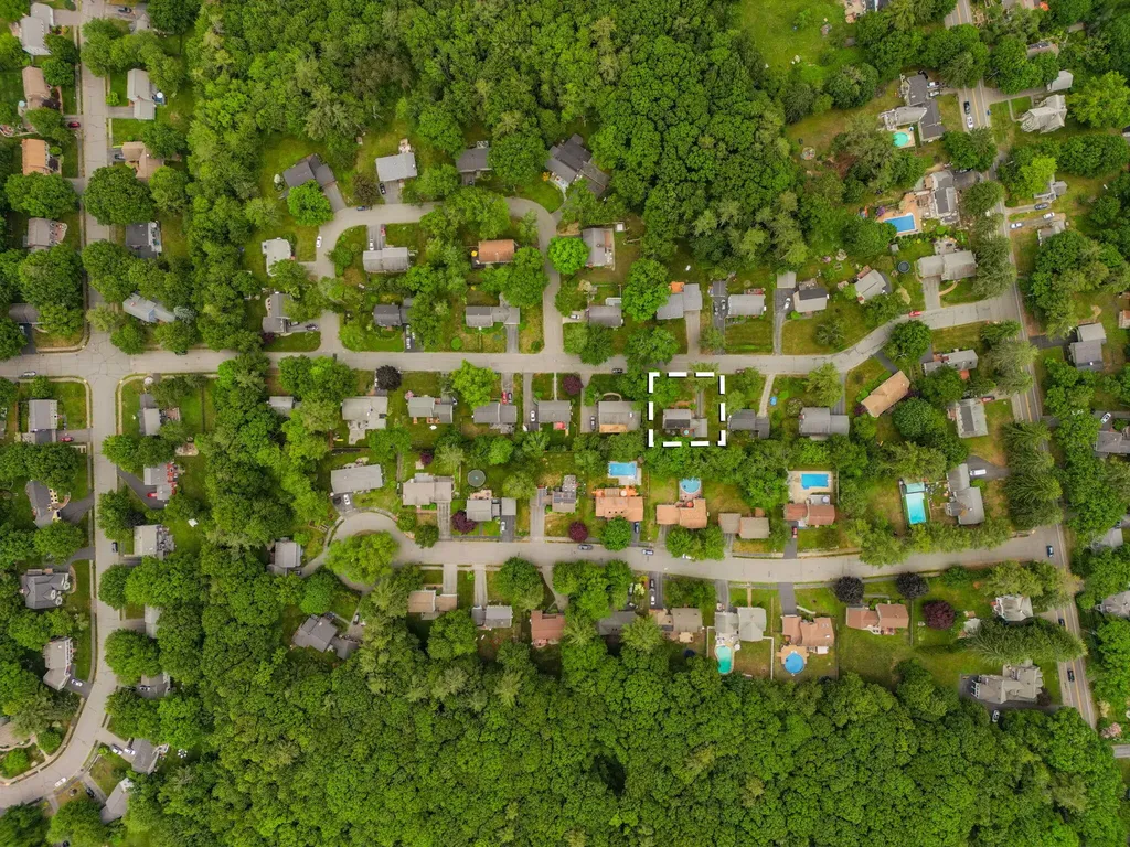 40 Pineloch Drive Portland ME 04103