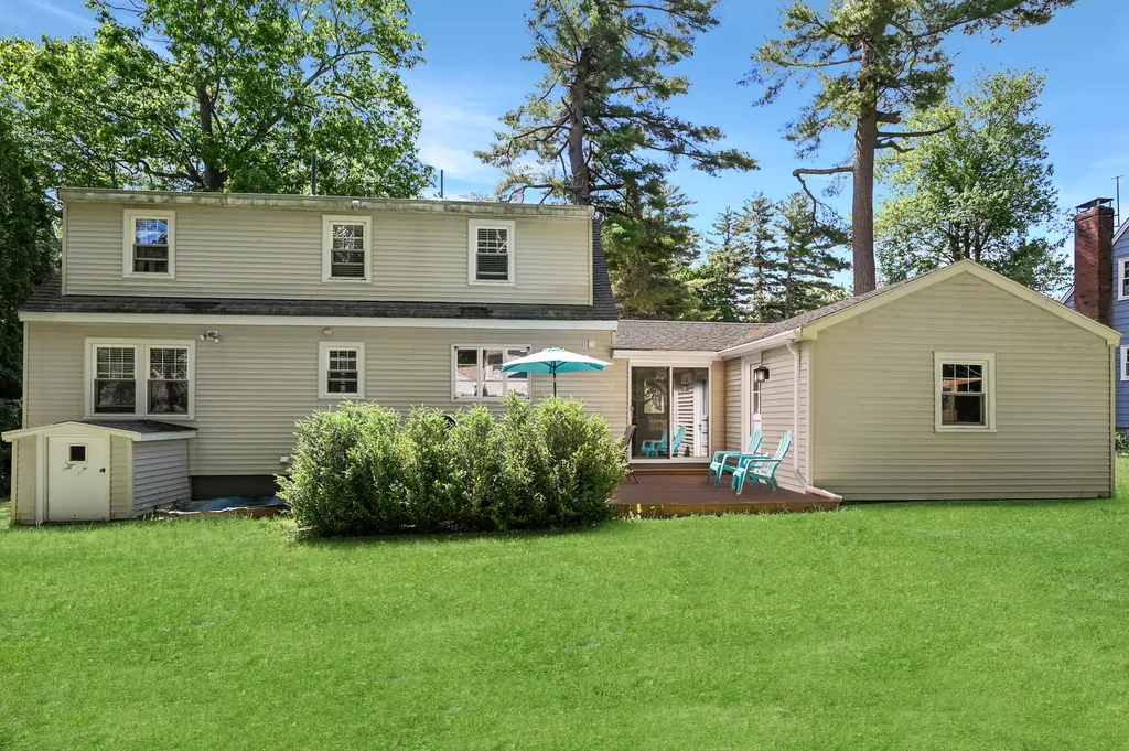 40 Pineloch Drive Portland ME 04103