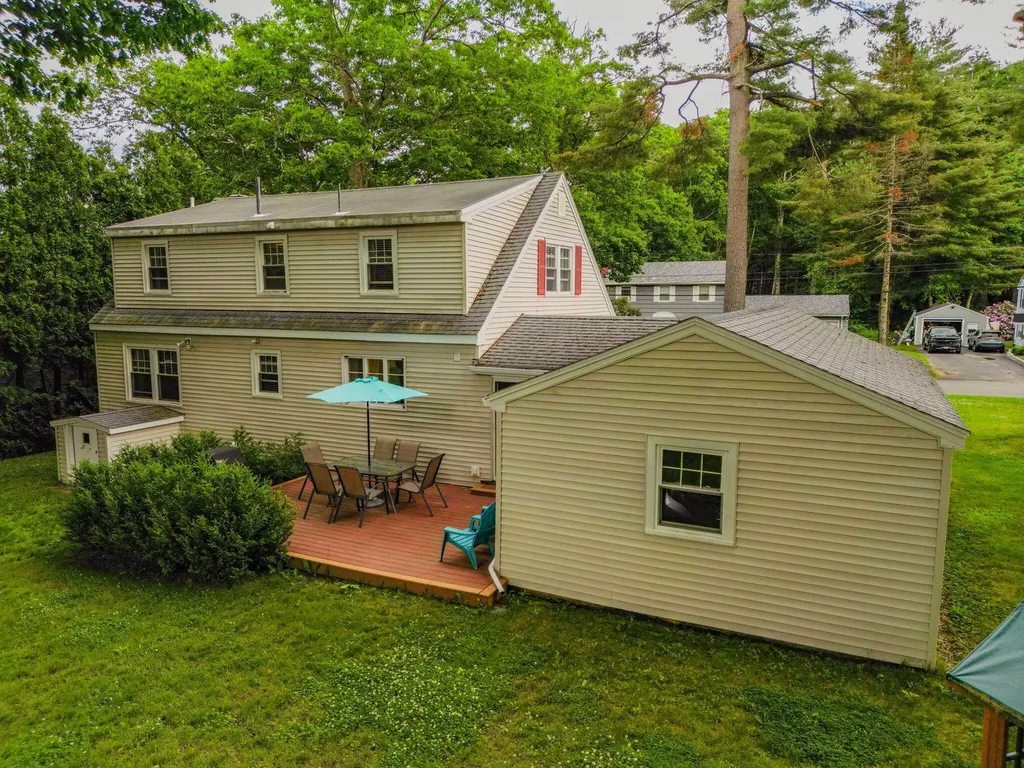 40 Pineloch Drive Portland ME 04103