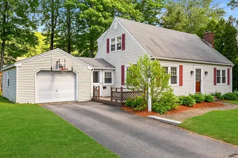 40 Pineloch Drive Portland ME 04103