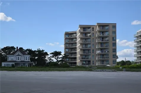 219 E Grand Avenue E Old Orchard Beach ME 04064