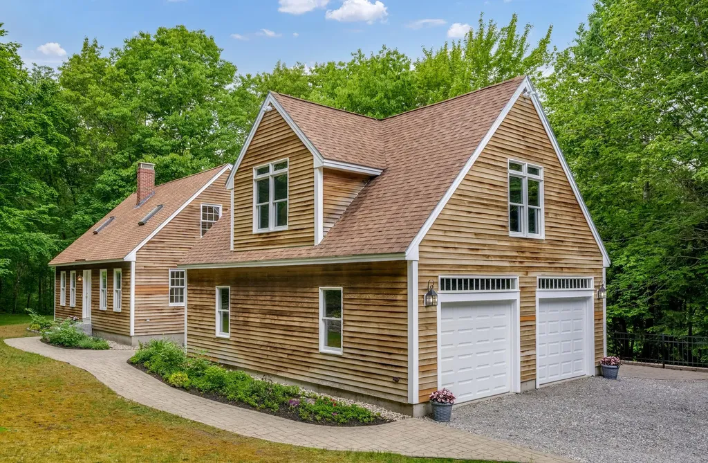 10 Inland Farm Road Windham ME 04062
