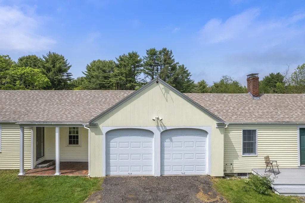 1242 State Route 129 South Bristol ME 04568
