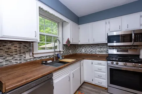 654 Old Town Road Hudson ME 04449