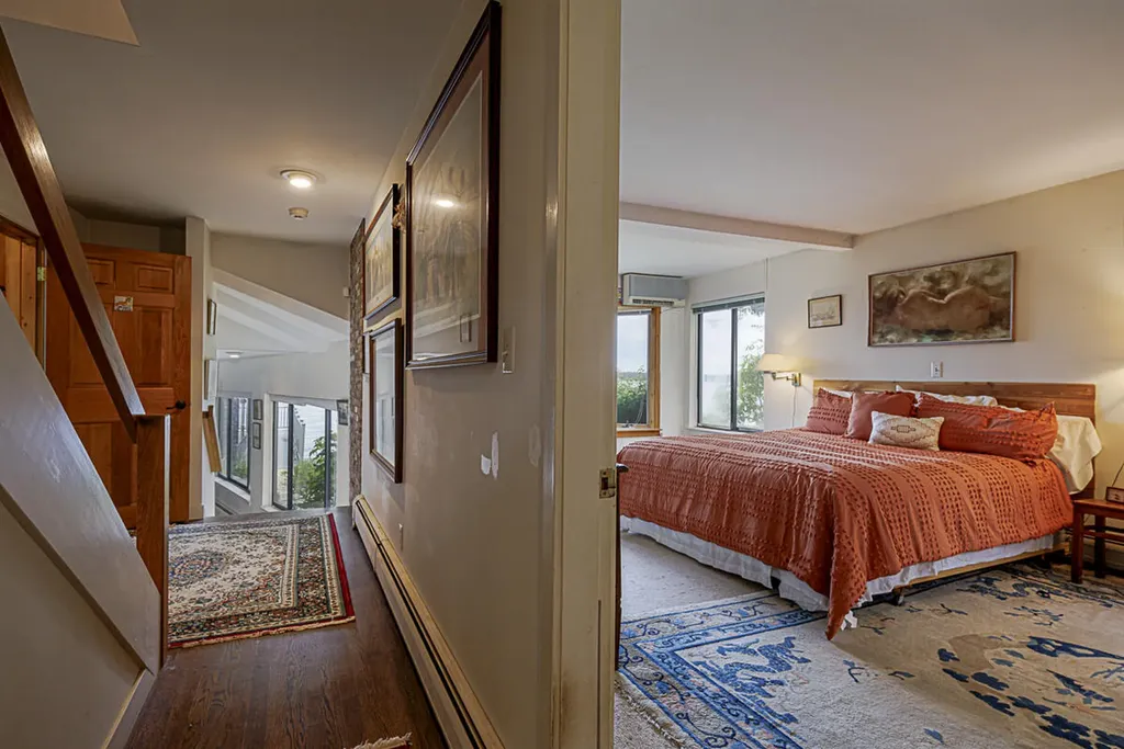 585 Bay Road Brooklin ME 04616
