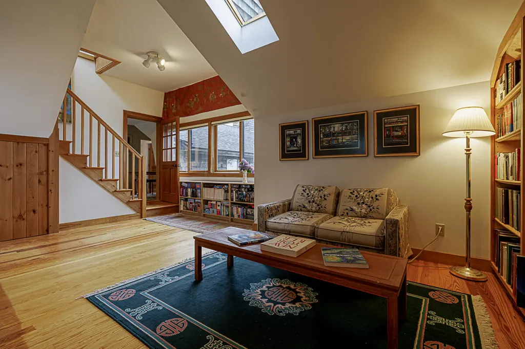 585 Bay Road Brooklin ME 04616
