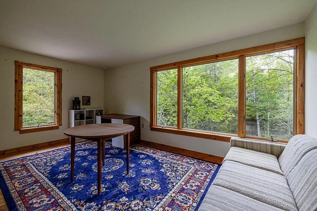 585 Bay Road Brooklin ME 04616