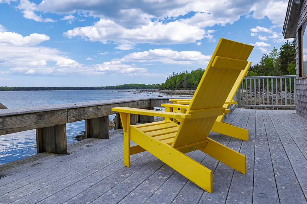 585 Bay Road Brooklin ME 04616