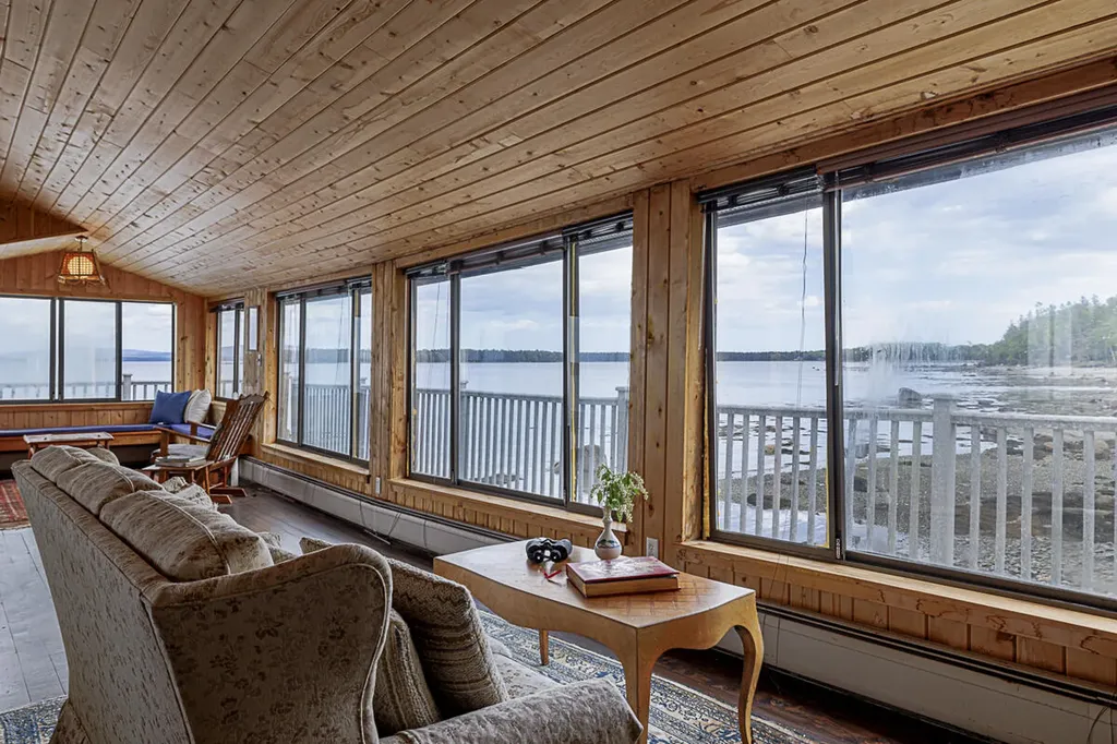585 Bay Road Brooklin ME 04616